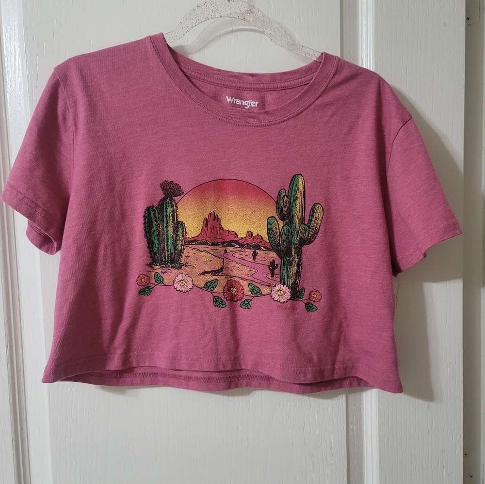 Wrangler Pink Desert Graphic Crop Top Basic Cowgirl Size Small